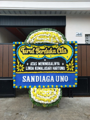 Papan Bunga Duka di Enrekang
